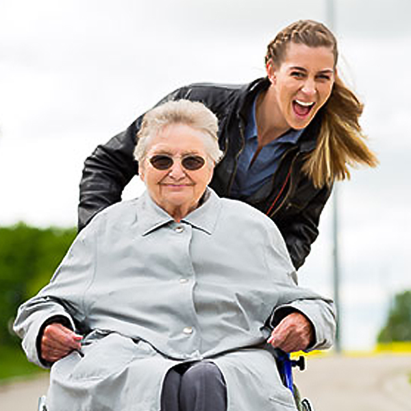 پذیرش آوسبیلدونگ مراقبت از سالمندان